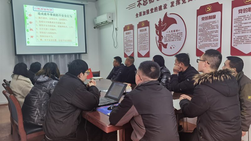 了解二建与一建考试科目的区别，有助于考生更有针对性地进行备考。以下是一些建议：